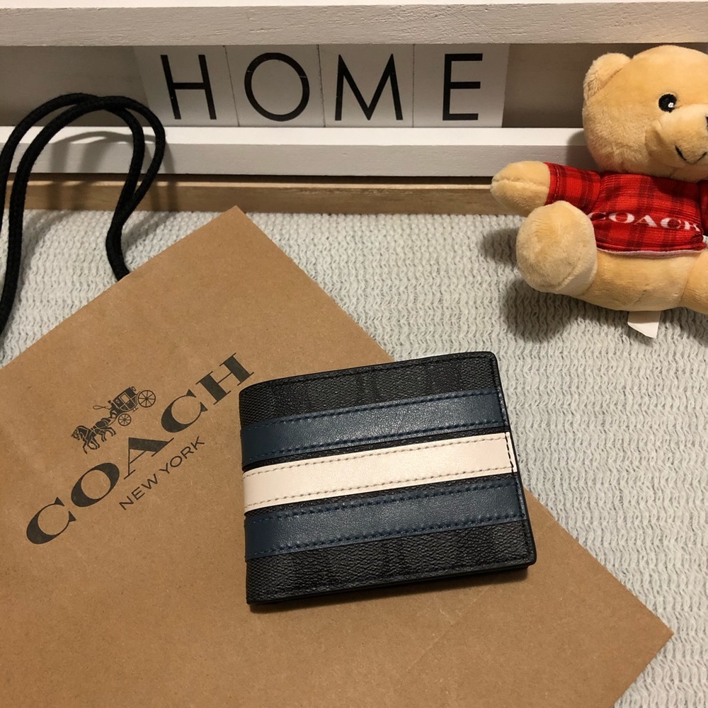 Coach Men Slim Bifold Wallet 💙🖤